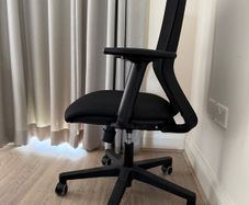 Work chair