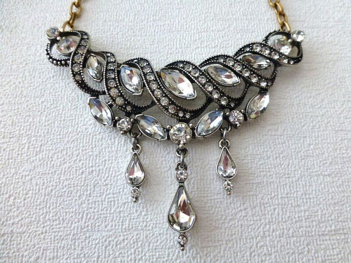 Art Deco Vintage Style Crystal Gold Necklace