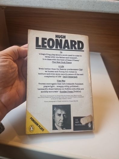 Hugh Leanord. Da, a Life, Time Was