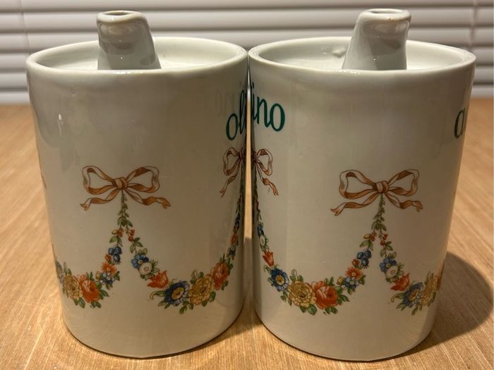 Set of Ceramic Ancienne Porcelaine Oil and Vinegar Dispensers