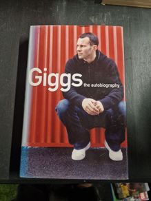 # man utd and Liverpool related football books