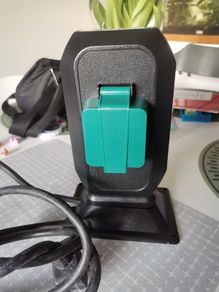Outdoor socket with timer