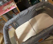 Baby Elegance foldable crib