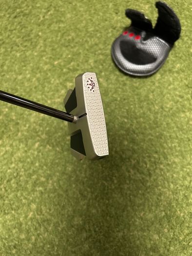 Like new Scotty Cameron 11A OC