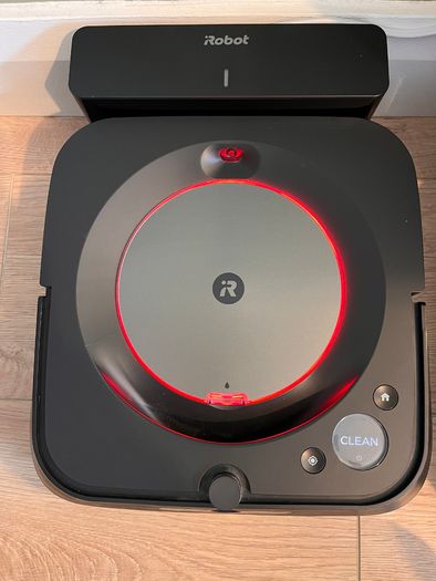iRobot Braava m6 Robot Mop - Excellent Working Order + Extras