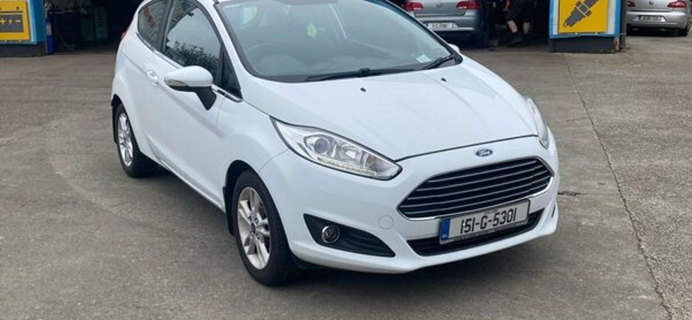 Ford fiesta zetec 1.0L petrol