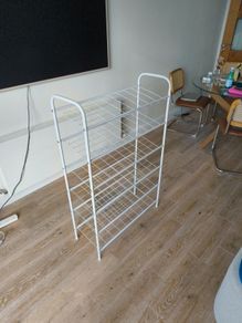 Shoe rack