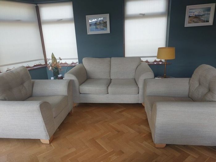 Suite furniture