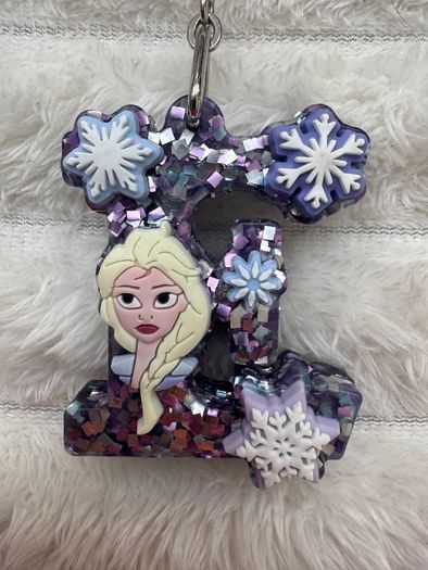 Smiggle Frozen 2  Keyring Letter E Please see photos