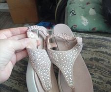 Skechers ladies flip flops