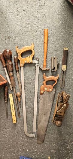 Wooden tool case with tools