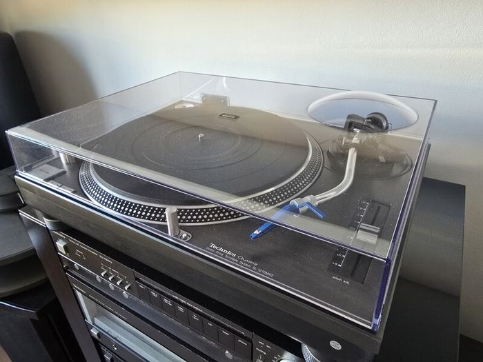 The Technics Sb-e100 Se-a5 Su-a6  Sl-1210 Mk2