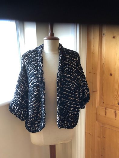 Ladies knit Cardigan