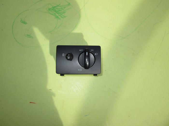 Ford Focus MK2 Light Switch Unit