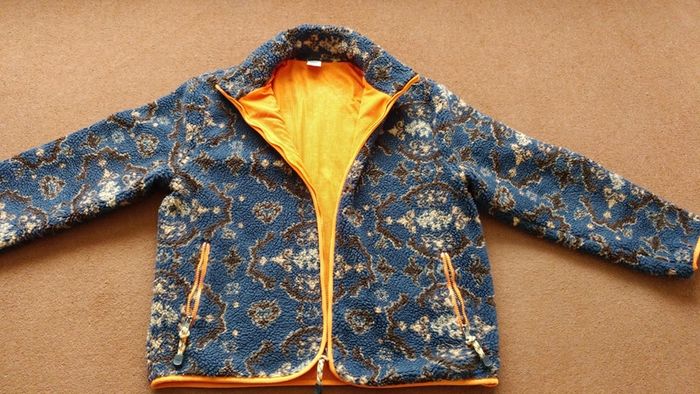 Zara Jacket with zip pockets.