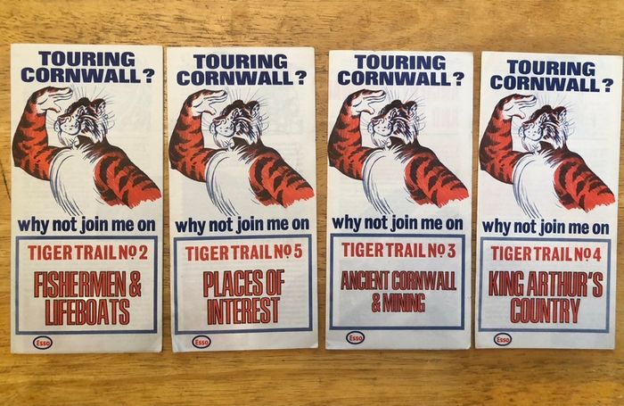 Vintage Esso UK Map & Travel Guides