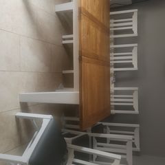 extendable oak table &6 chairs