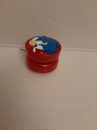 SONIC the hedgehogs Yo Yo 1991