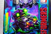 Transformer toy - Transformers Legacy Voyager Tarn