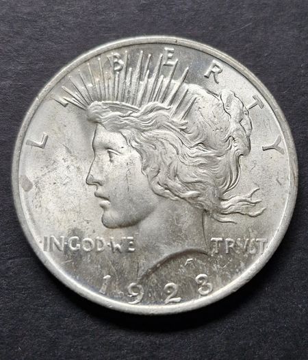 Unc 1923 United States 1 Silver Peace Dollar coin