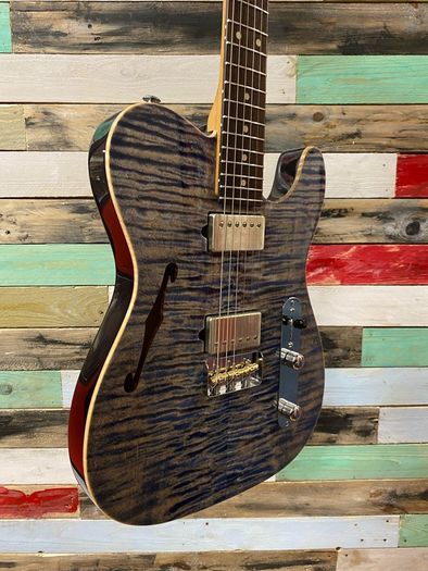 Suhr Alt T Limited Edition Flamed Denim Blue