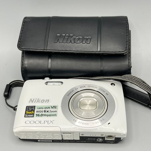 Nikon Coolpix S4300 Digital Camera 16.0MP Touchscreen - Full Kit Nr Mint -