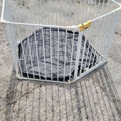 kids play pen