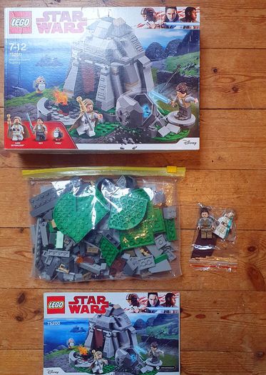 Lego Star Wars 75200: Ahch-to Island training set (2018) 100% Complete W/BOX