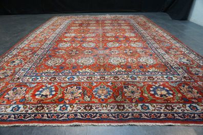 P.ersian Ishafan Rug 345 x 248cm (ISAF)
