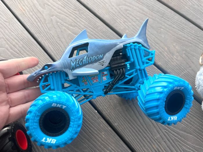 Monster Truck x3