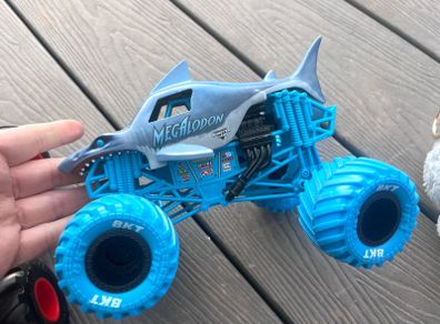 Monster Truck x3