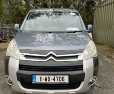Citroen Berlingo/Wheelchair Car