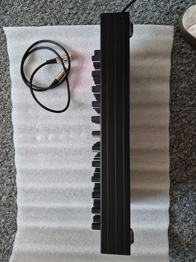 Faderfox PC12 - MIDI Controller
