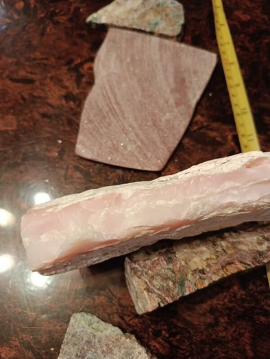 Large mineral specimen lot