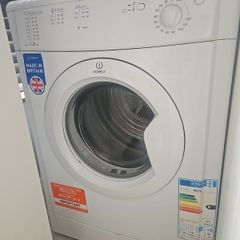 Indesit 7kg vented dryer