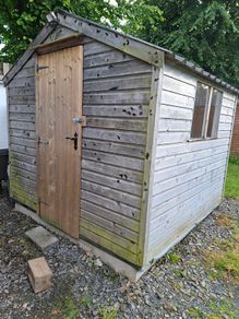 Shed 8 ft X 8ft