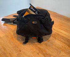 Lowepro Inverse 100 AW Beltpack Camera Bag
