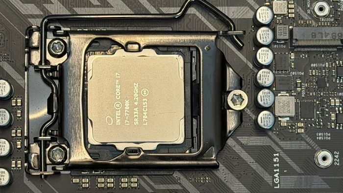 Gaming PC Components Bundle -RTX 2080 Super, i7-7700K,ASUS ROG Motherboard