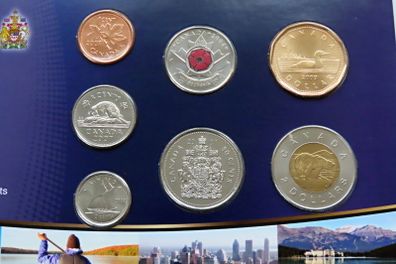 Canada sealed BUNC certificated coins set incl Poppy Dollar