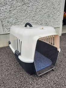 Dog/ Cat Carrier Box