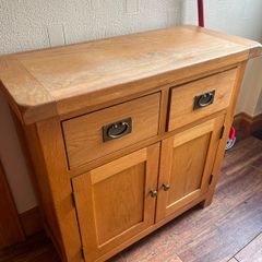 sideboard