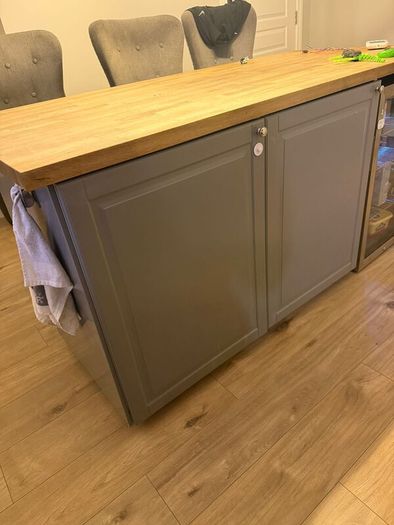 Complete Kitchen with Quartz Worktops & all appliances