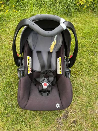 Babytrend car seat, jogger & pram travel system
