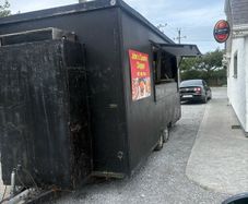 Food trailer with Pizza oven