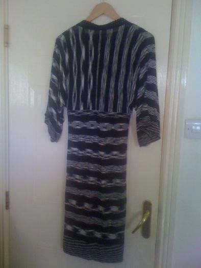 Karen Millen knit dress size 3