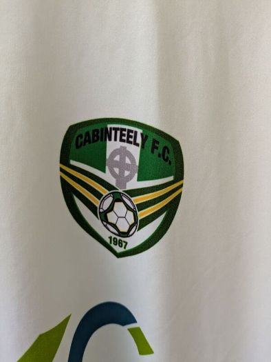 Cabinteely football jersey shirt large mens Uhlsport #13
