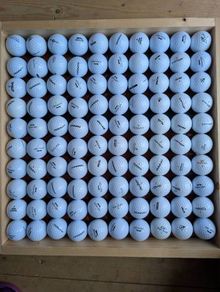 100 Golf balls