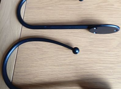 Curtain Hooks/Tie Backs