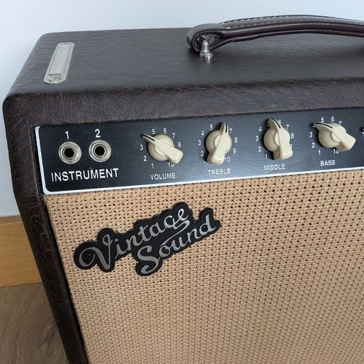 Vintage Sound Amps V15