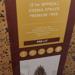 7ft pre lit christmas tree